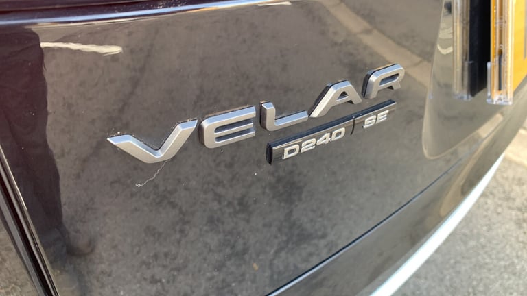 2018 Land Rover Range Rover Velar 2.0 D240 R-Dynamic SE SUV 5dr Diesel Auto 4WD Euro 6 (s/s) (240...