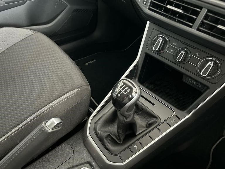 2024 Volkswagen Polo MK6 Facelift (2021) 1.0 80PS Life MANUAL Hatchback Petrol Manual