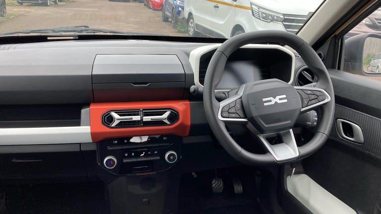 2025 Dacia Spring 27kWh Expression 65 48kW 5dr Auto Electric Hatchback Hatchback Electric Automatic