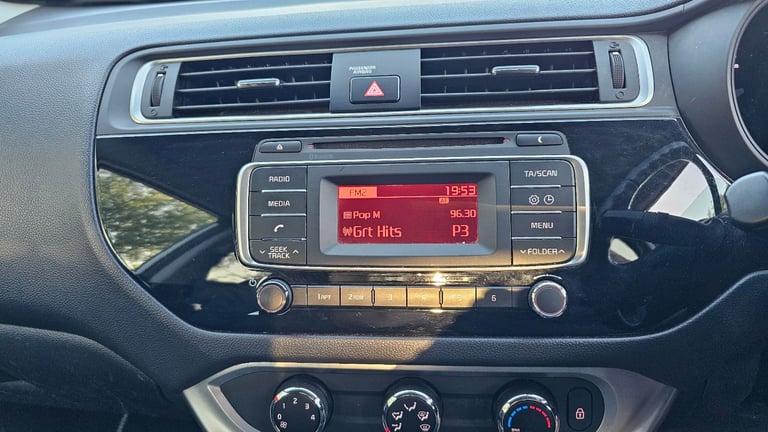 Kia, RIO, Hatchback, 2015, Manual, 1248 (cc), 5 doors