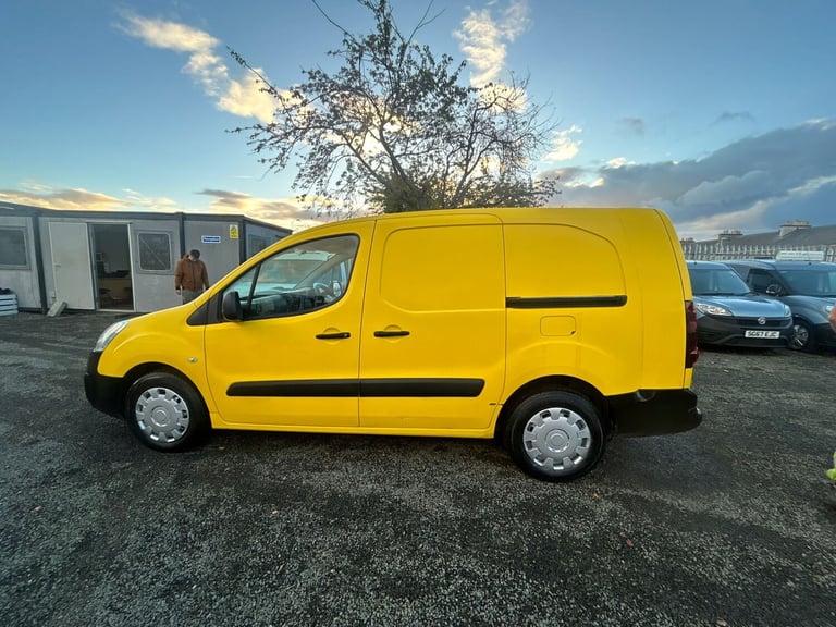 2016 Peugeot Partner 750 SE 1.6 BlueHDi 100 Van PANEL VAN Diesel Manual