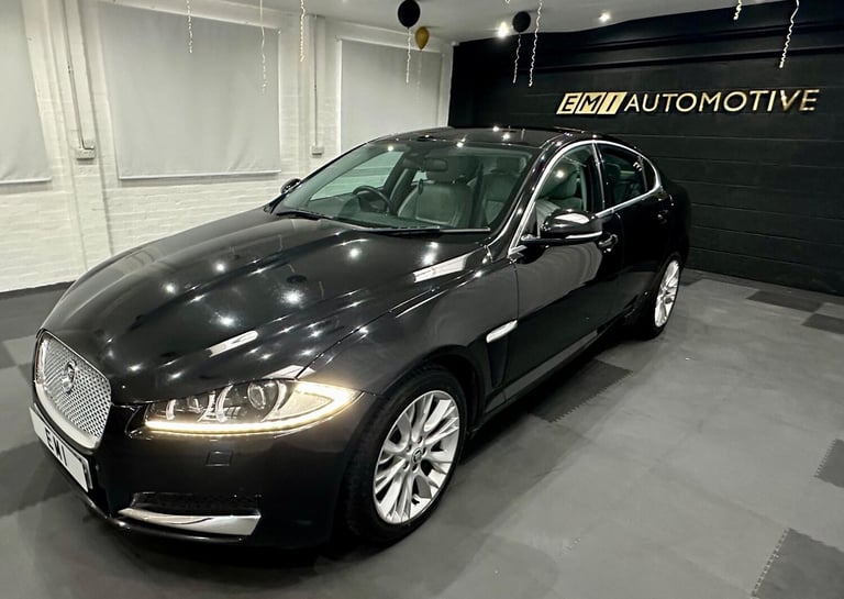 2012 Jaguar XF 2.2d Luxury 4dr Auto SALOON DIESEL Automatic