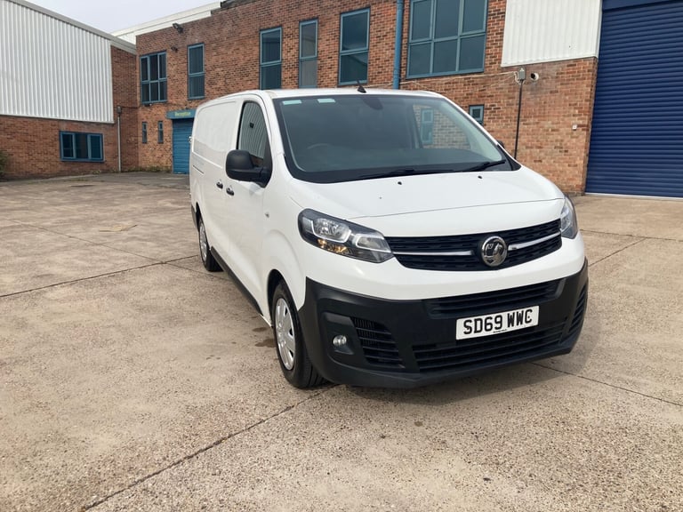 image for 2019 Vauxhall Vivaro 2900 1.5d 100PS Dynamic H1 Van PANEL VAN Diesel Manual