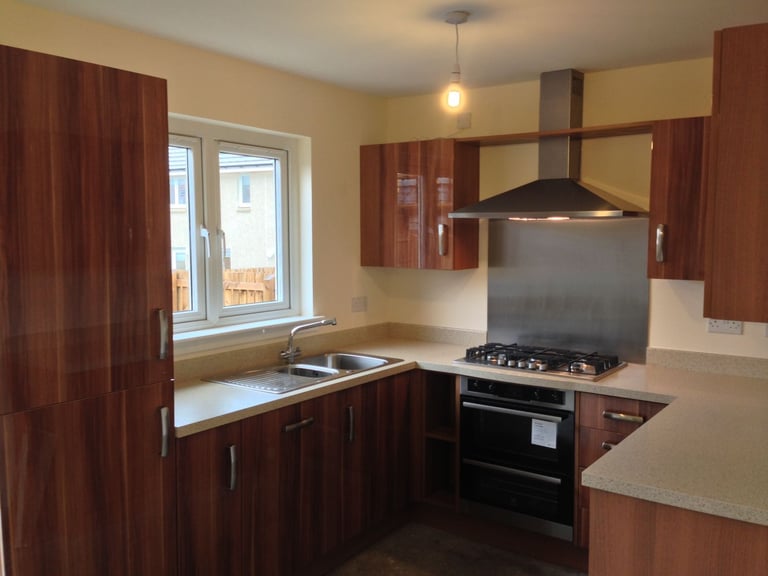 5 Bed House in Bathgate - £1300.00