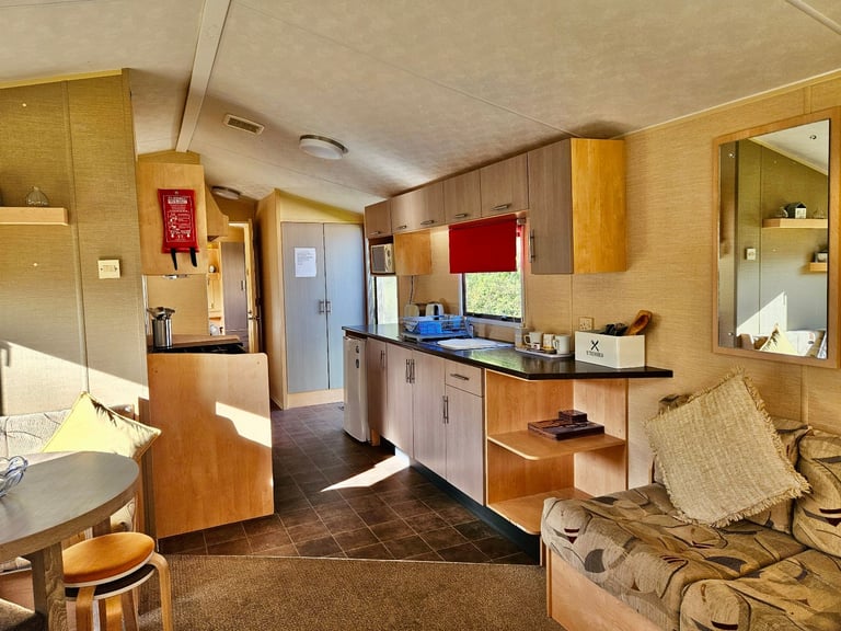 Cheap static caravan for sale at Whitecliff Bay, Isle of Wight PO35 5PL Beach access