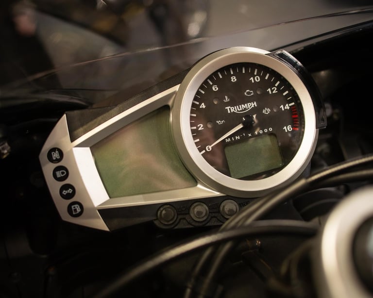 2009 Triumph Daytona 675 - LOVELY BIKE - SERVICED AND READY TO GO