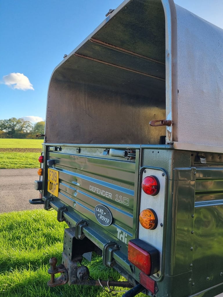 1988 Land Rover 110 High Cap Pickup (USA Exportable)