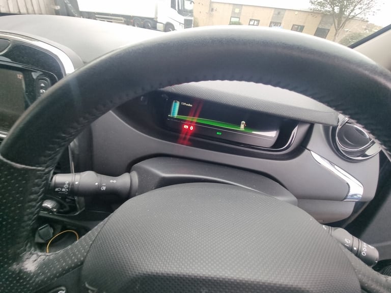 2019 Renault Zoe  Not a lease battery, ownership battery, Dynamique Nav  5dr Auto HATCHBACK Elect...