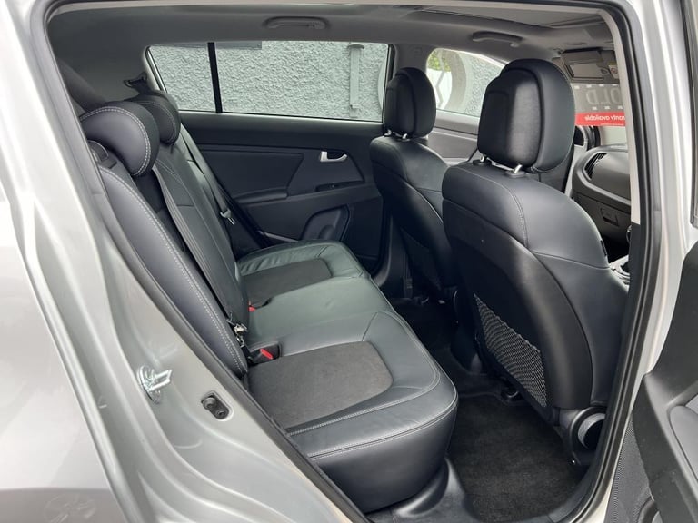 2013 (13) KIA SPORTAGE 1.7 CRDI 2 5DR Manual