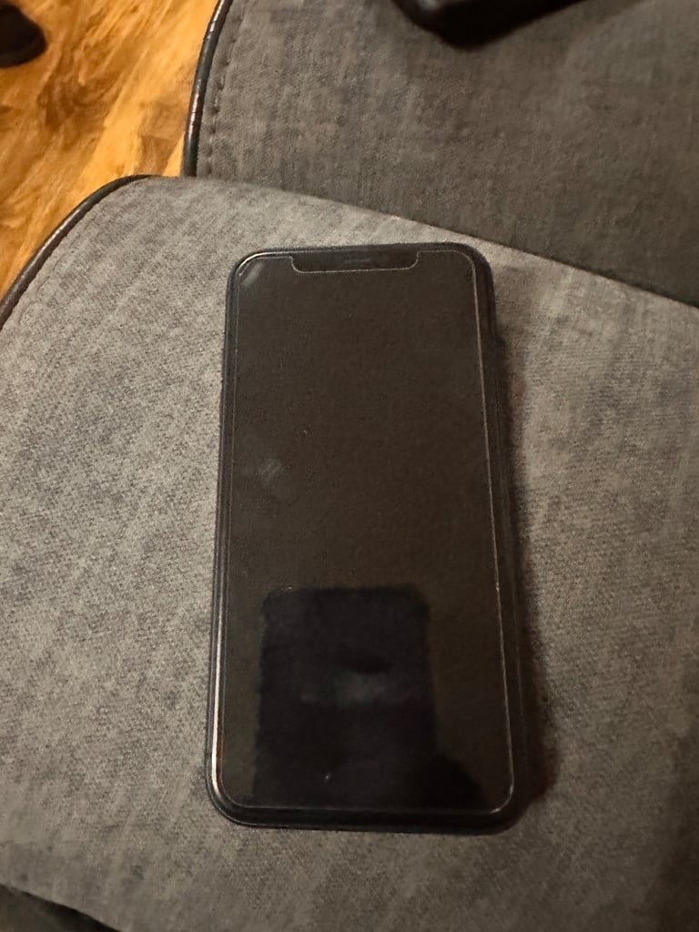 Iphone 11 black 