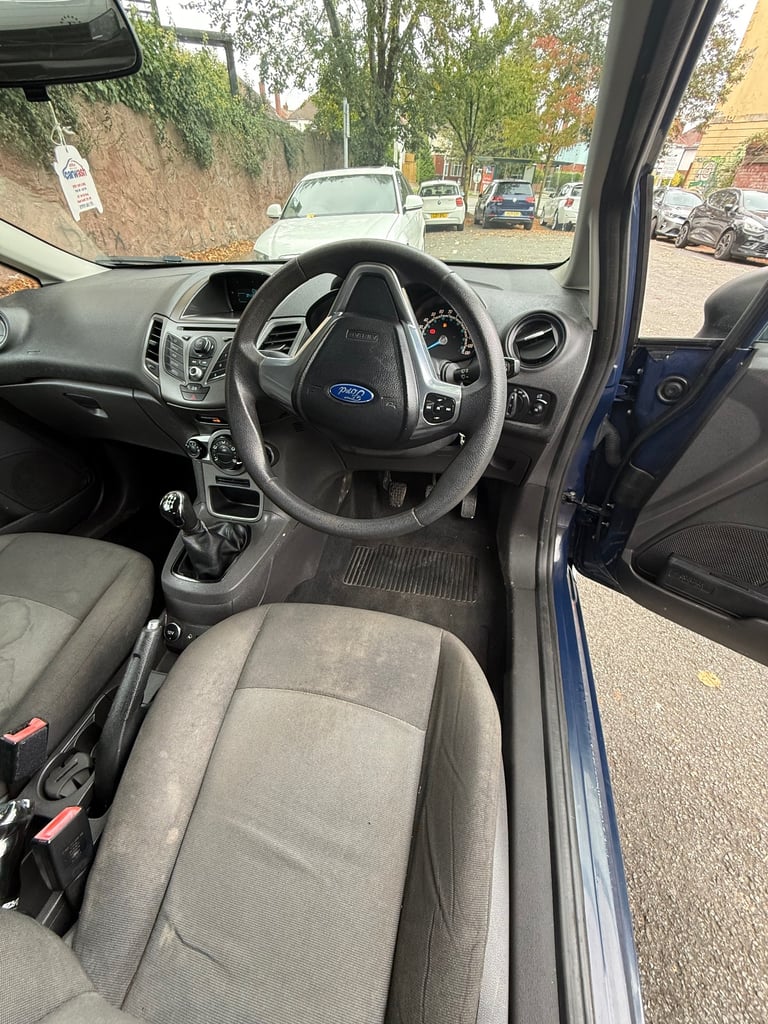 Ford, FIESTA, Hatchback, 2014, Manual, 1241 (cc), 3 doors