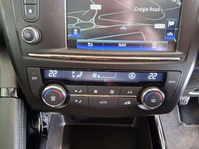  Renault Kadjar 1.3 TCe Dynamique S Nav SUV 5dr Petrol Manual