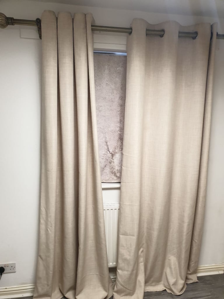 image for Nexts 3 weeks old fully lined eyelet curtains 
