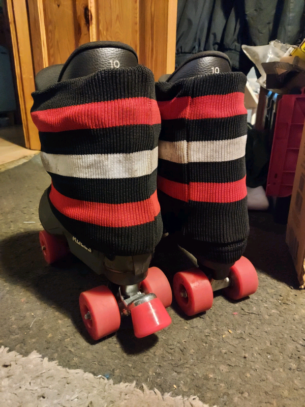 Adults 90's Vintage ROCES quads roller skates