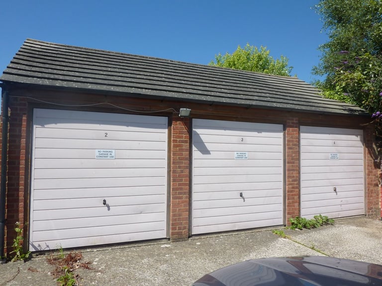 Lockup and leave garage at Lynwood, r/o 32 Madrid Road, Guildford, GU2 7NY