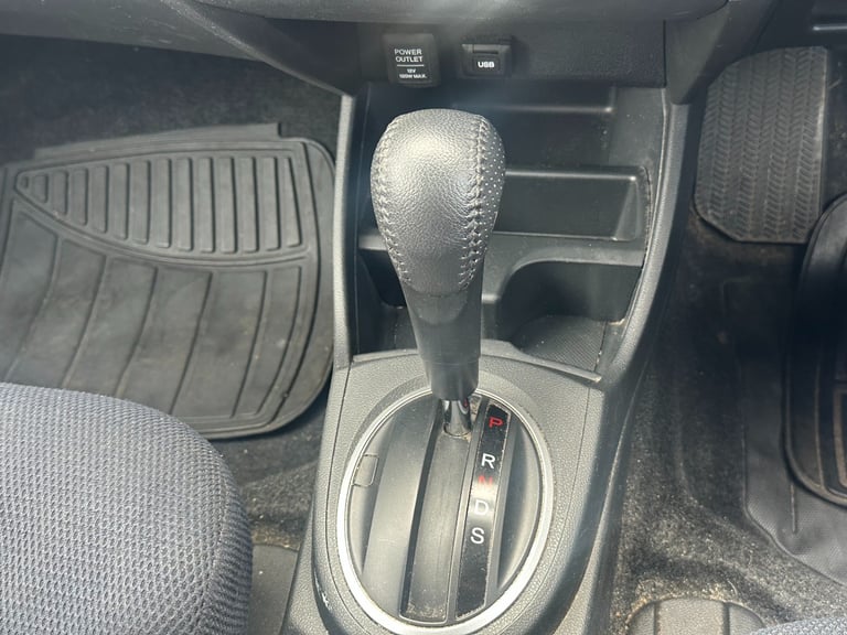 2014 Honda Jazz 1.4 i-VTEC ES Plus 5dr CVT HATCHBACK Petrol Automatic