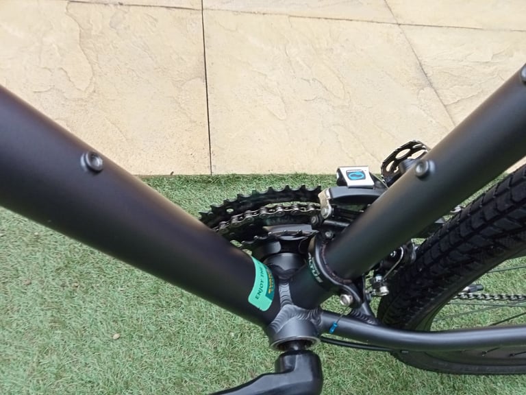 Pinnacle Cobalt 2 Aluminium Hybrid Mountain Bike.