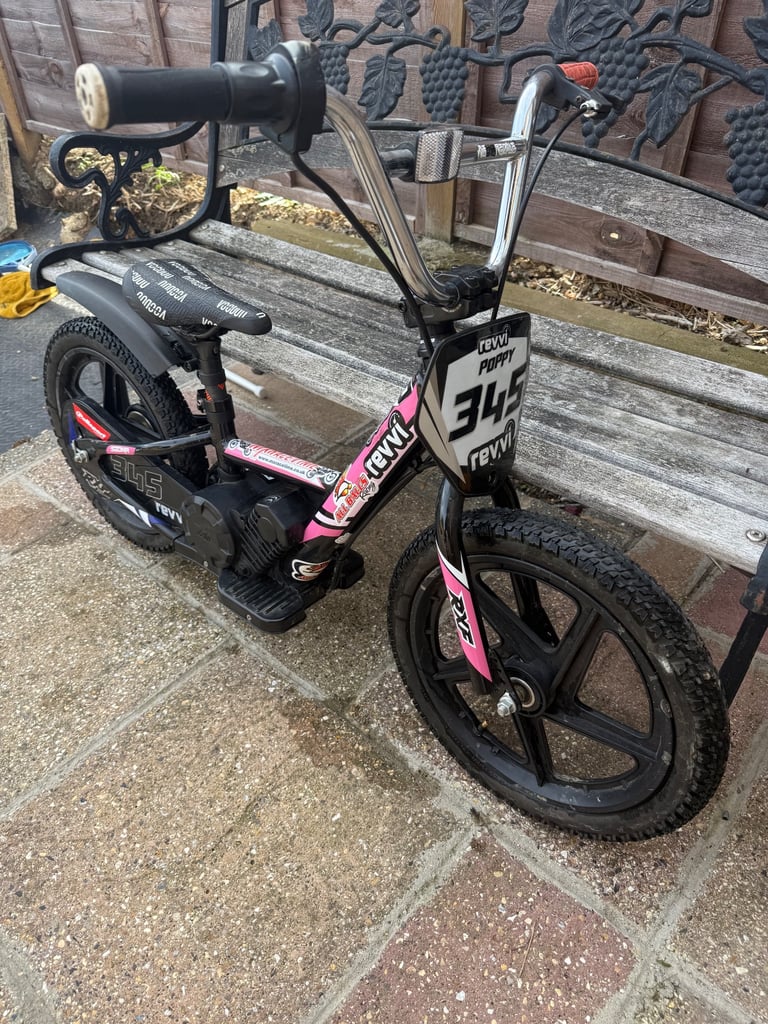 Revvi 16”