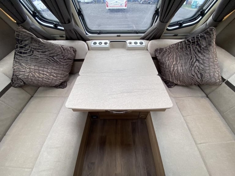 2019 SWIFT ELEGANCE 480 TOURING CARAVAN