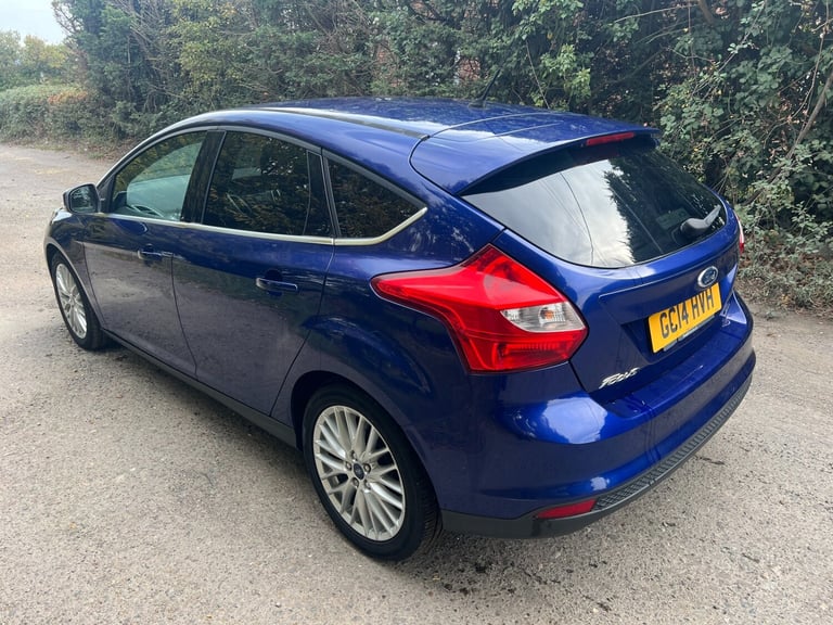 2014 Ford Focus 1.0 EcoBoost Zetec Navigator 5dr HATCHBACK Petrol Manual
