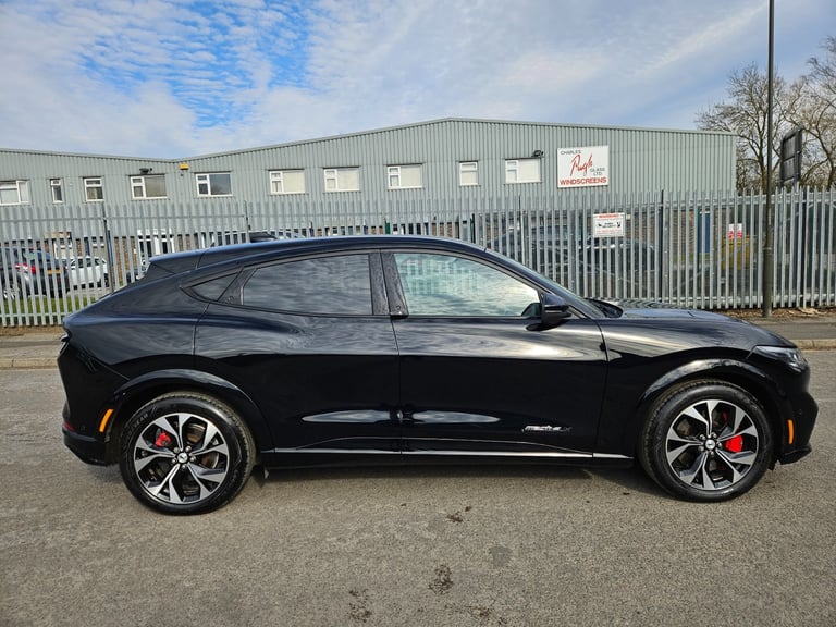 2023 73 Ford Mustang MACHE-E 216kW Extended Range 91kWh RWD Auto Damaged Salvage