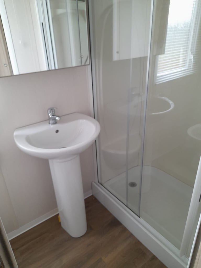 Static caravan lido leisure park