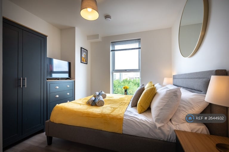 2 bedroom flat in Atlantic Mansions, Southampton, SO14 (2 bed) (#2644932)