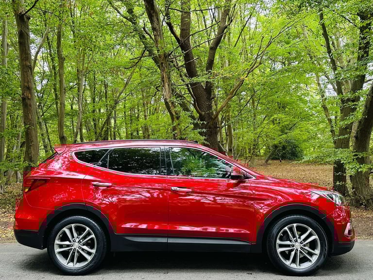 2016 Hyundai Santa Fe 2.2 Santa Fe Premium SE Blue Drive CRDi Auto 4WD 5dr SUV Diesel Automatic