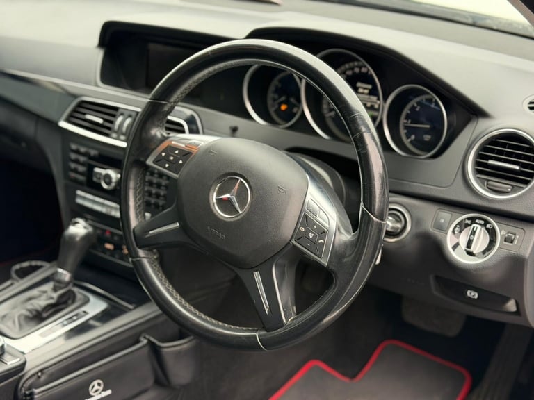 2012 Mercedes-Benz C-Class C220 CDI BlueEFFICIENCY Executive SE 4dr Auto SALOON Diesel Automatic