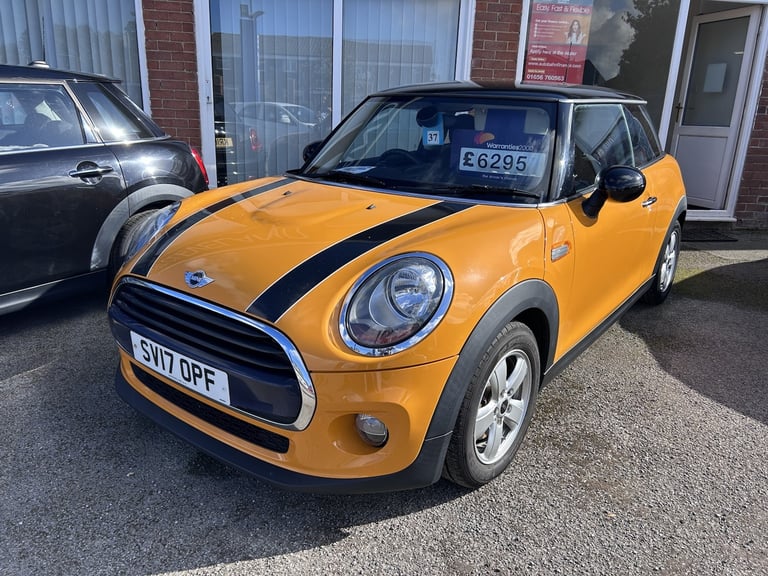 2017, MINI HATCH 1.5 Cooper 3-Door Hatch Orange Manual Petrol