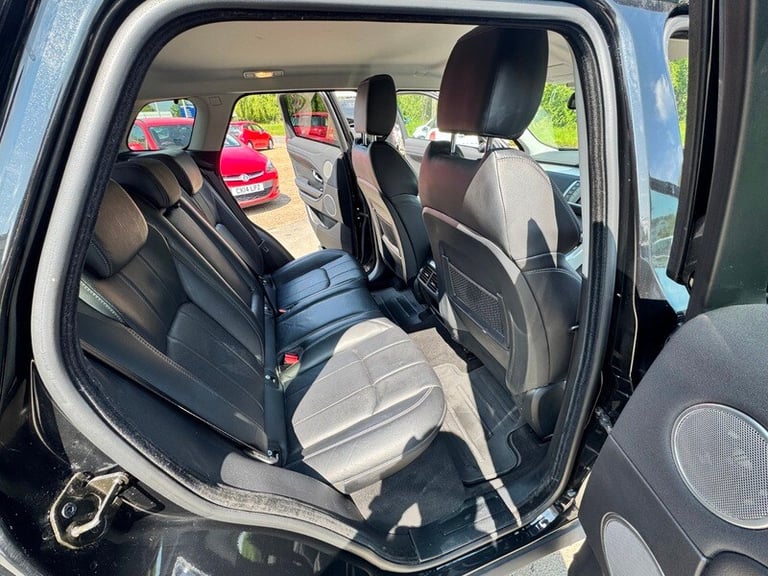 Land Rover Range Rover Evoque TD4 SE TECH