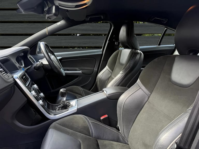 ✿2014/64 Volvo S60 2.0 D3 R Design, Black Diesel ✿GREAT SPEC ✿NICE EXAMPLE✿