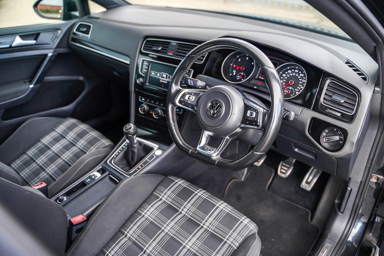 2016 Volkswagen Golf 2.0 TDI BlueMotion Tech GTD Euro 6 (s/s) 5dr HATCHBACK Diesel Manual
