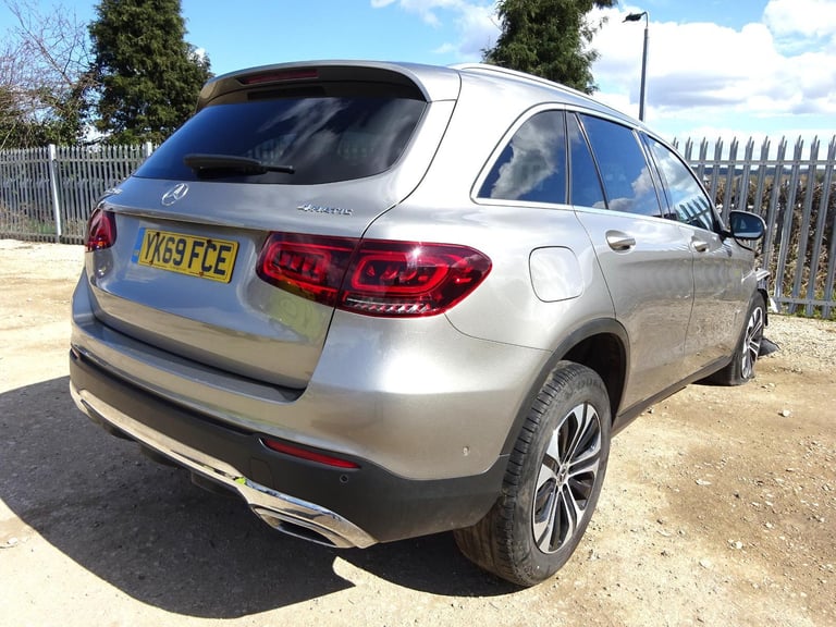 image for 2019 69 REG MERCEDES-BENZ GLC 220 D 4MATIC SPORT AUTO DAMAGED SALVAGE