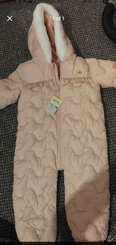 image for Snow suit 
