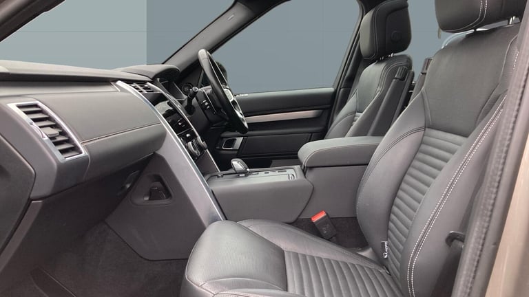 2022 Land Rover Discovery 3.0 D300 R-Dynamic SE 5dr Auto Diesel Station Wagon Station Wagon Diese...