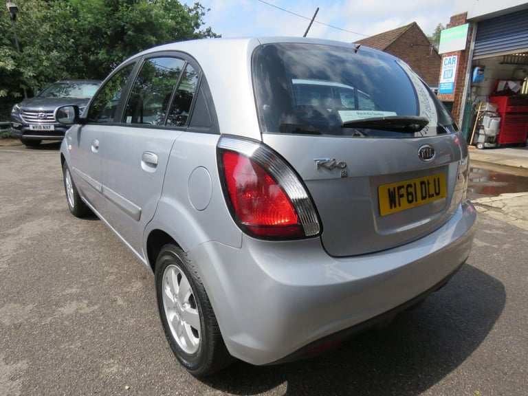 2011 Kia Rio 1.4 2 IPD 5dr HATCHBACK Petrol Manual