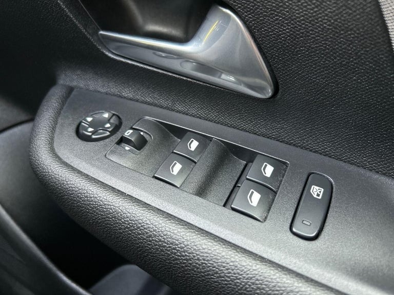 2022 Vauxhall Mokka 1.2 Turbo SE Edition SUV 5dr Petrol Manual Euro 6 (s/s) (100 ps) SUV PETROL M...