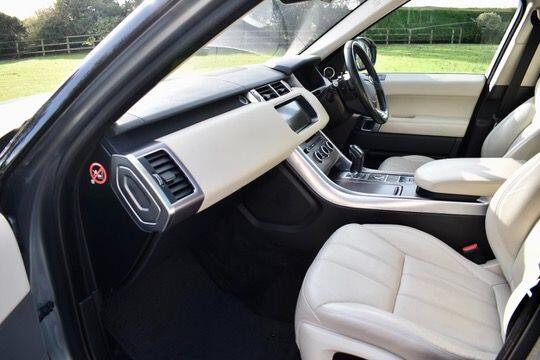 2019 Land Rover Range Rover Sport 3.0 SD V6 HSE Auto 4WD Euro 6 (s/s) 5dr ESTATE Diesel Automatic