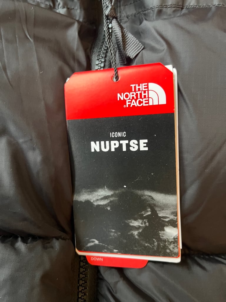 The North Face Nuptse Black Puffer Jacket Size XL Extra Large 