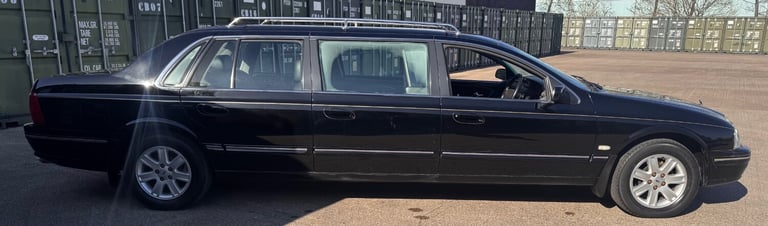 2003 Ford Dorchester Limousine   PETROL Manual