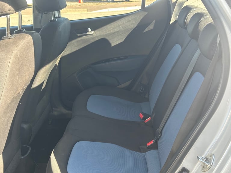 2014 Hyundai i10 1.2 Premium 5dr HATCHBACK Petrol Manual
