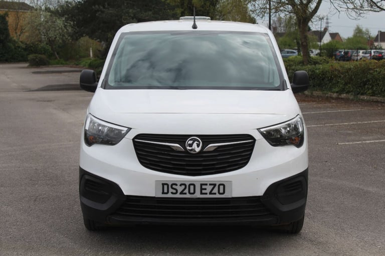 2020 Vauxhall Combo 2300 1.5 Turbo D 100ps H1 Sportive Van PANEL VAN DIESEL Manual