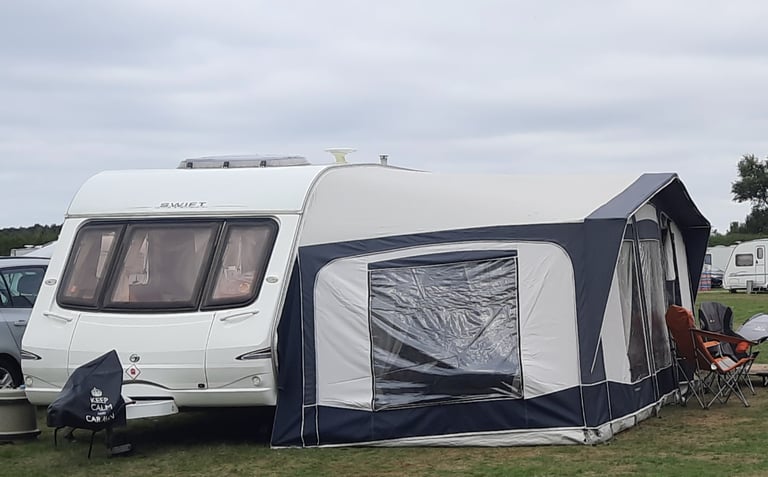 Swift charisma 560 caravan 