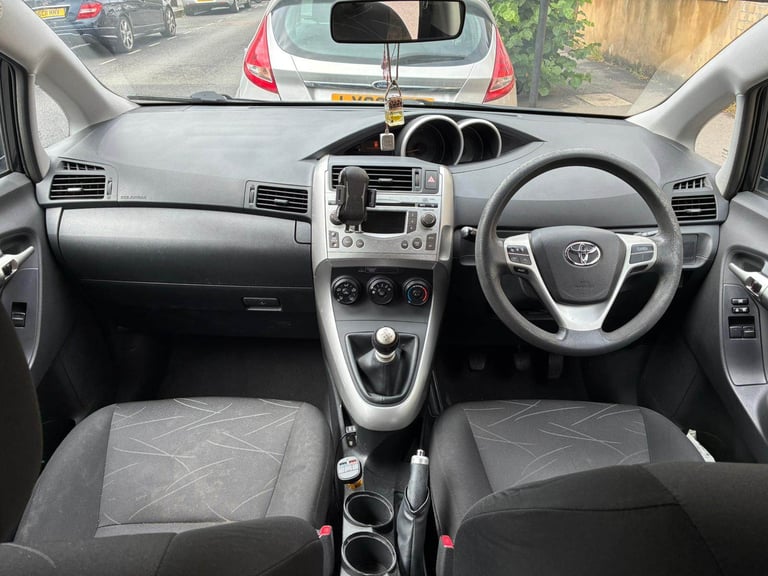 Toyota, VERSO, MPV, 2011, Manual, 1598 (cc), 5 doors