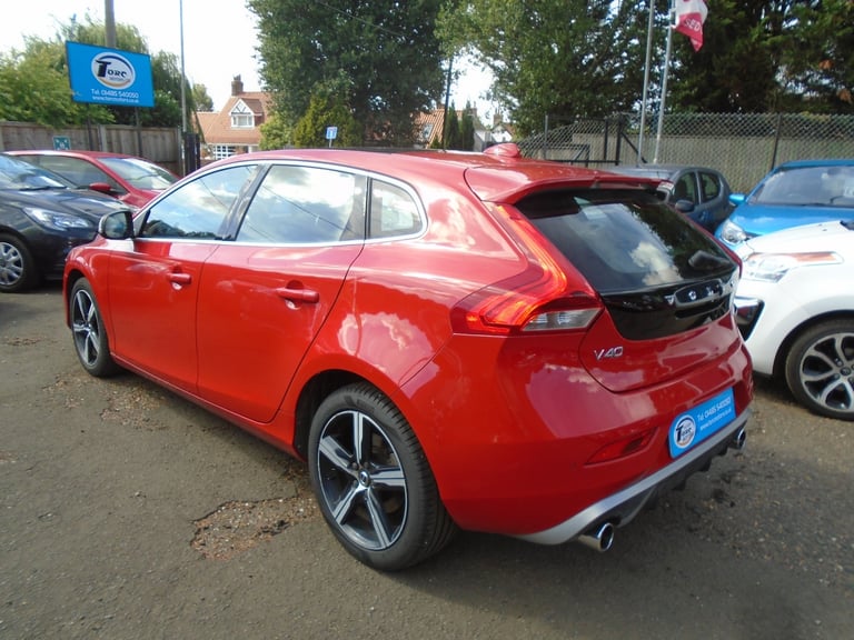 2016 Volvo V40 D4 [190] R DESIGN 5dr HATCHBACK Diesel Manual