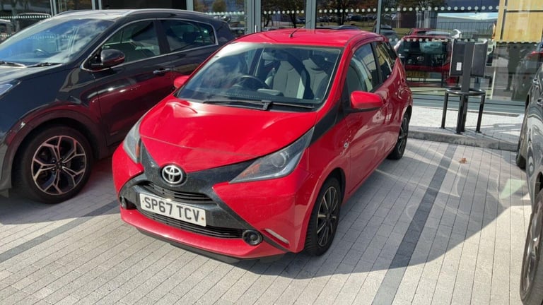 2017 Toyota AYGO 1.0 VVT-i x-play Hatchback 5dr Petrol x-shift Euro 6 (68 ps) HATCHBACK Petrol Au...