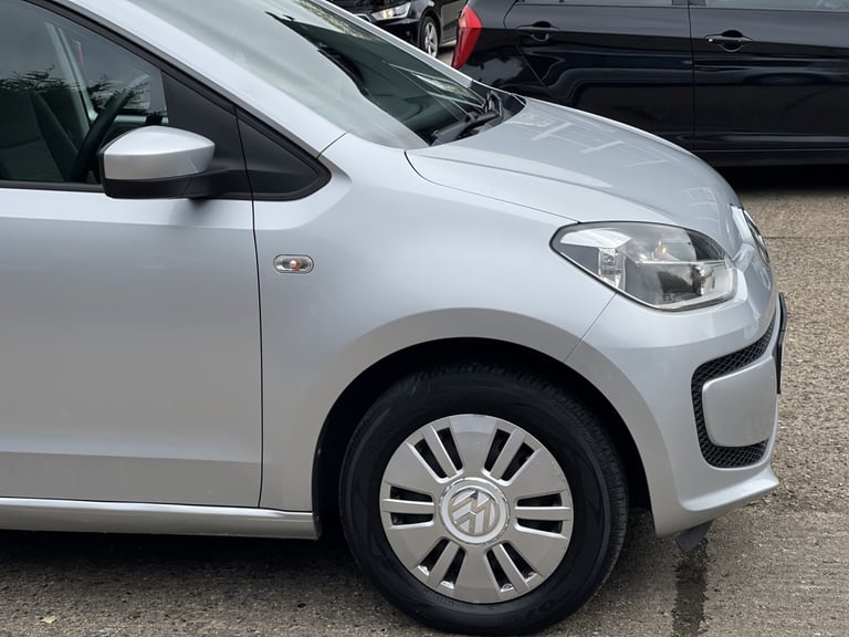 VOLKSWAGEN UP 1.0 Move up! 2016