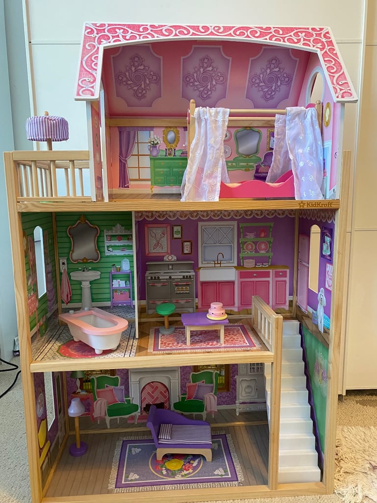 Kidcraft Dolls House 