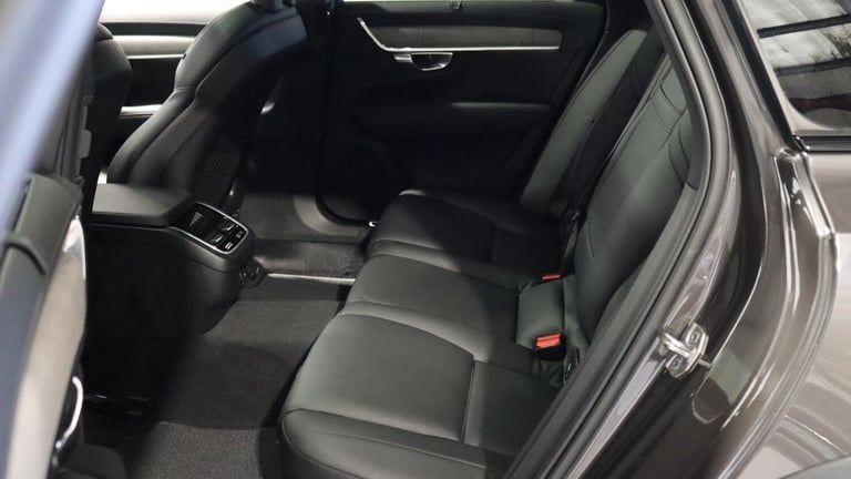 2021 Volvo V90 Cross Country B5 (P) AWD (Lounge &amp; Climate Pack, Sunroof, 360 Camera, Pilot As...